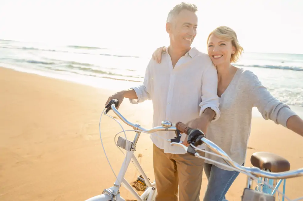 Healthy, Active Couple on a Beach thanks to Gastro Florida